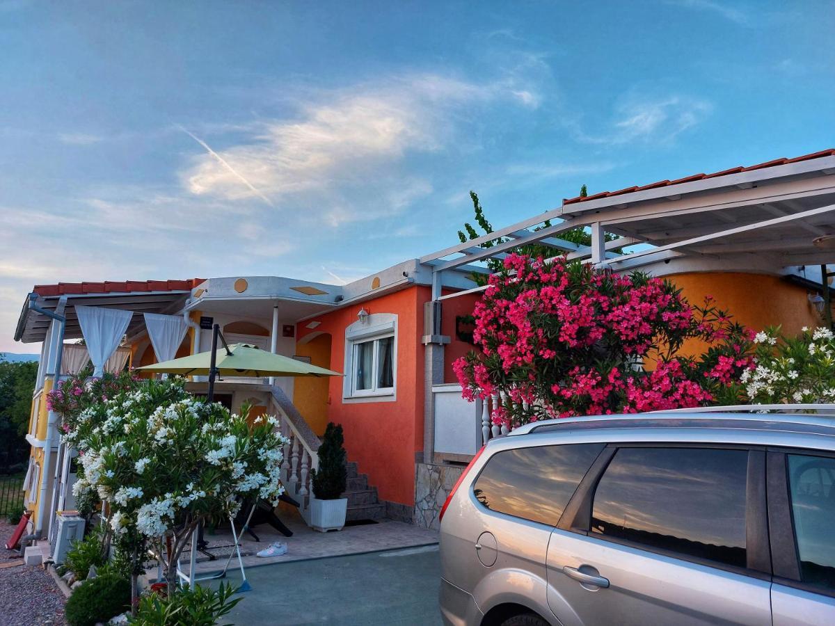Apartments Dumic קריקווניצה מראה חיצוני תמונה